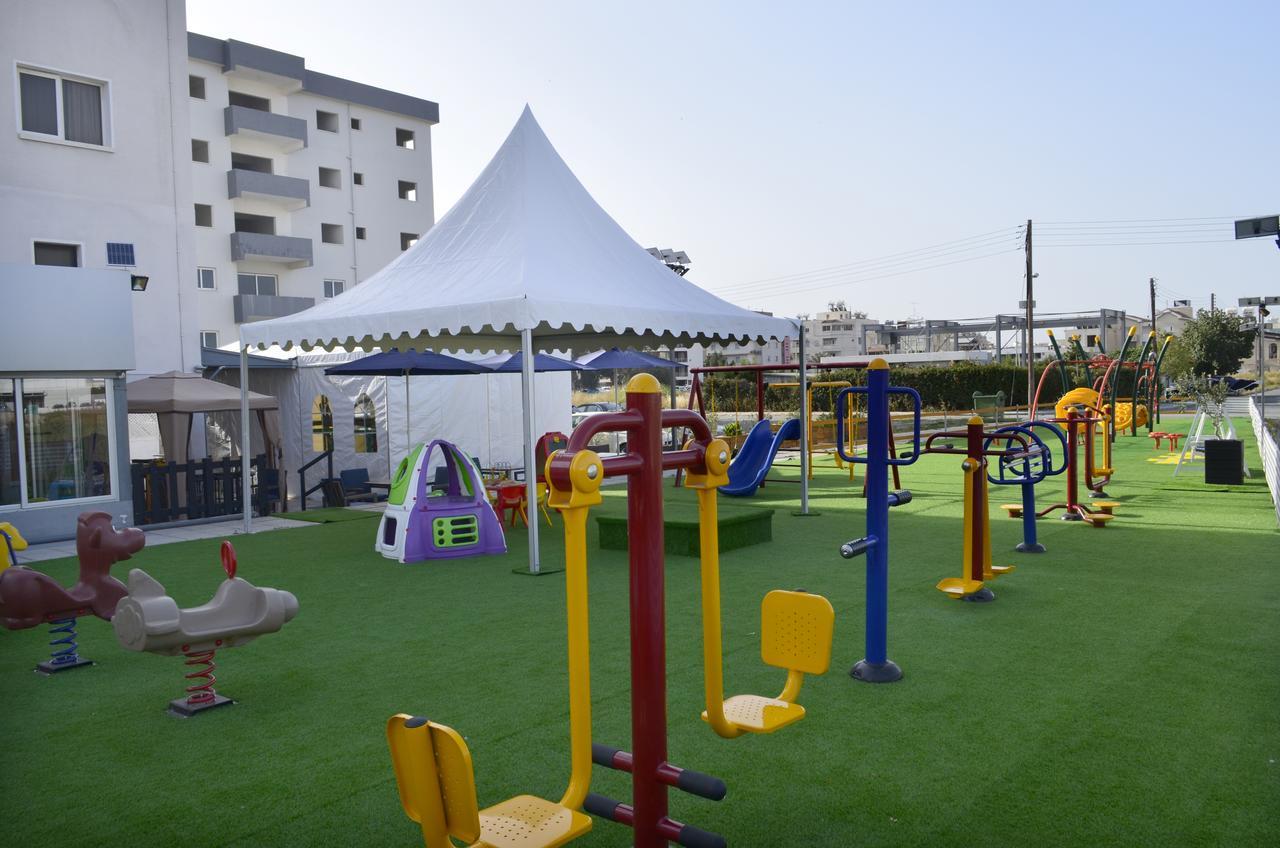 Alora Apartments Larnaca Ngoại thất bức ảnh