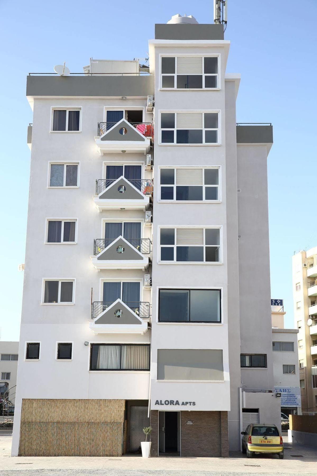 Alora Apartments Larnaca Ngoại thất bức ảnh
